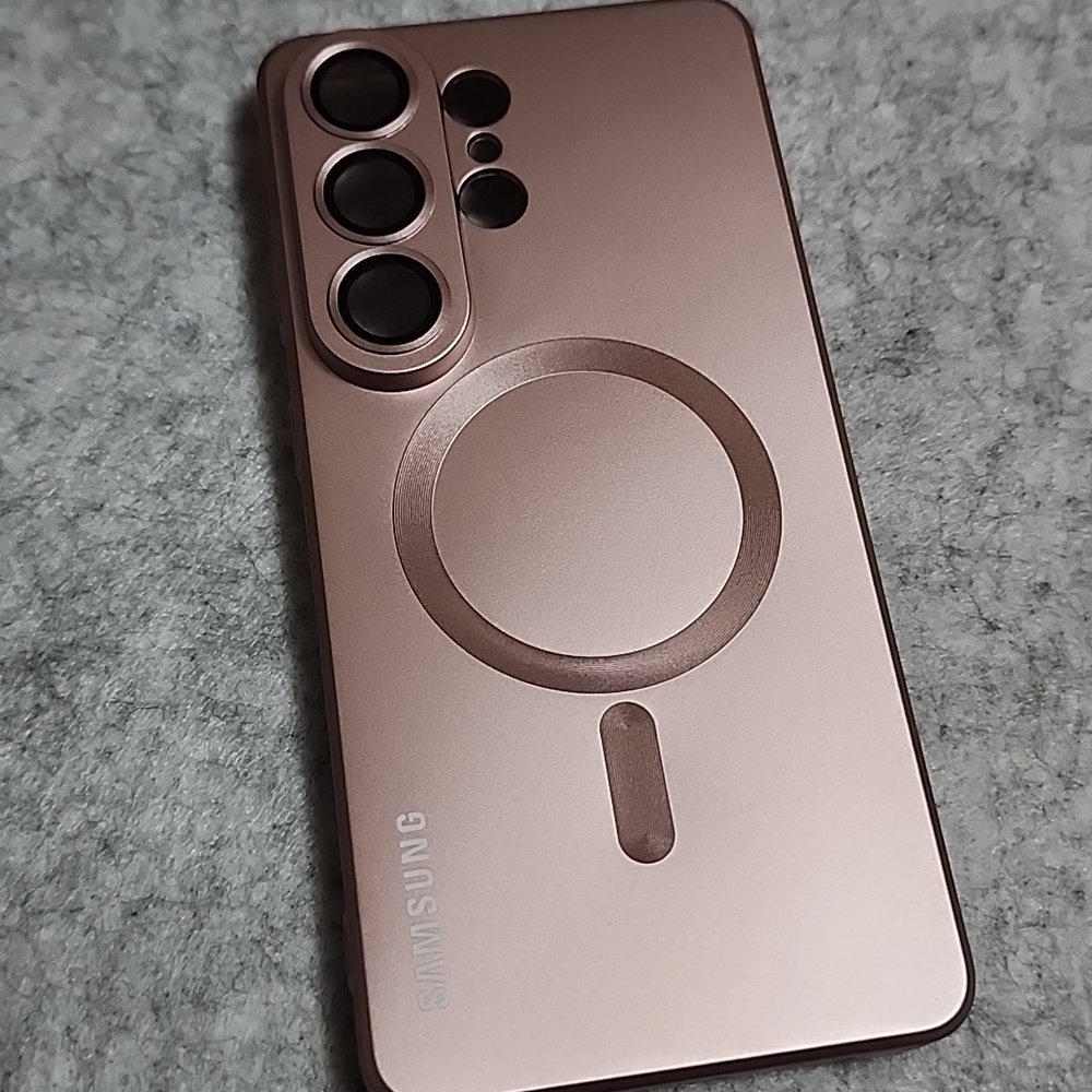Brand new Samsung S26 Ultra Rose Gold Silicone Phone case
